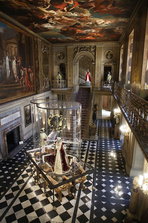 mostra gucci devonshire|500 YEARS OF FASHION AT CHATSWORTH HOUSE .